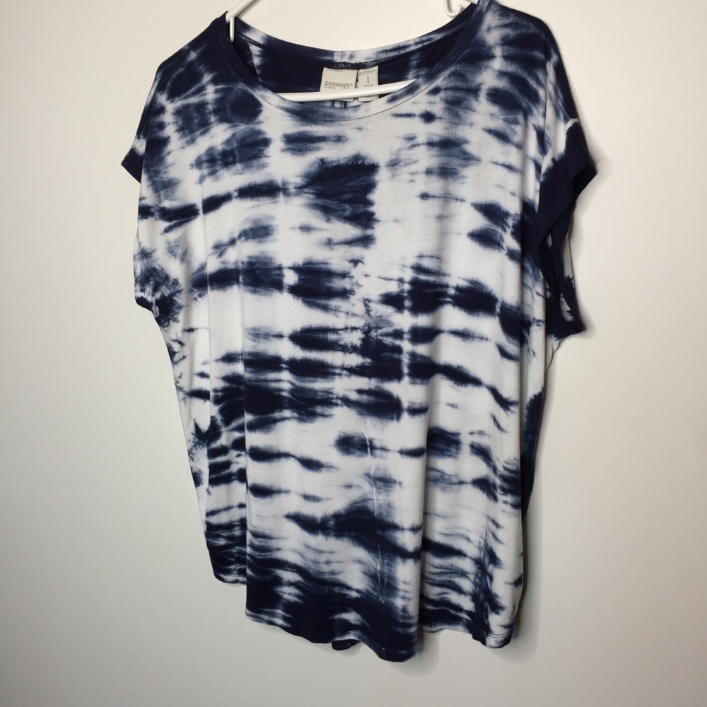 Chico’s  Zenergy women top tie dyed